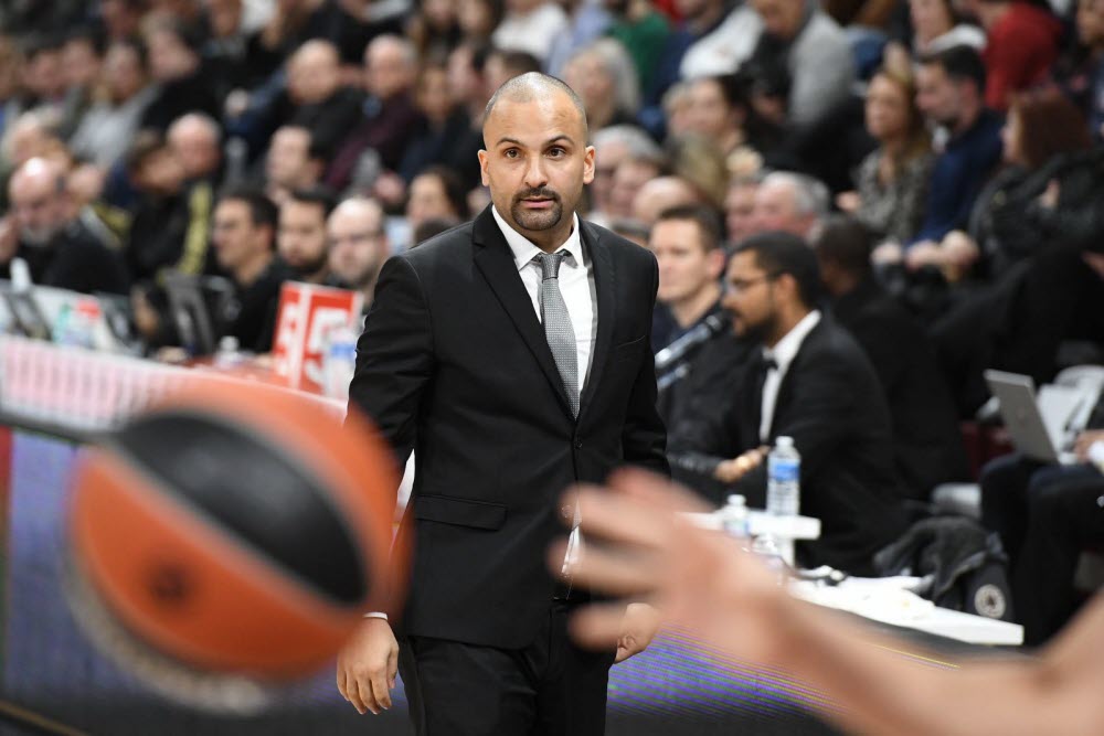 T.J. Parker coach de l'ASVEL de Lyon-Villeurbanne. (Photo : Joël Philippon/Le Progrès)