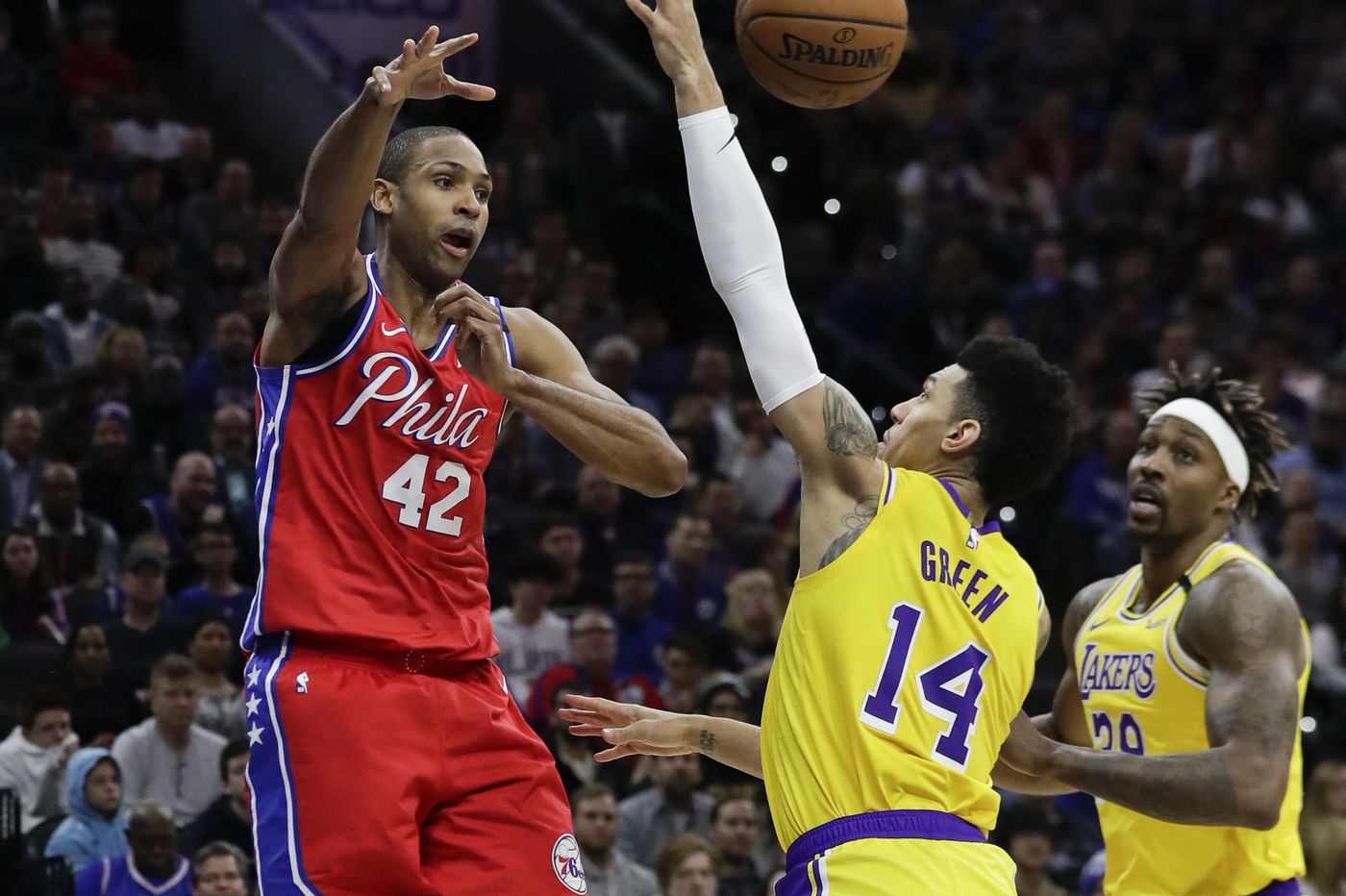 Al Horford (Philadelphia Sixers) vs. Danny Green (Los Angeles Lakers), transférés l'un contre l'autre